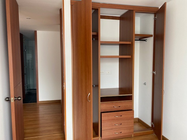 Apartamento en venta en El Contador, Bogotá · foto 17 de 24