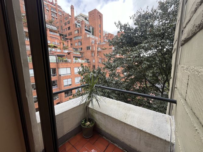 Apartamento de 4 alcobas en venta en Emaus, Bogotá, 220 m² · foto 3 de 24