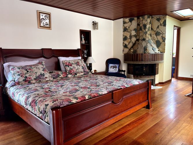 Apartamento de 4 alcobas en venta en Emaus, Bogotá, 220 m² · foto 6 de 24