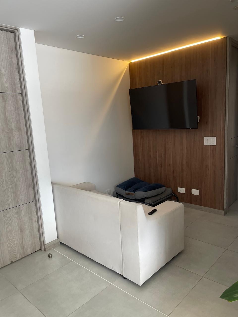 Apartamento en venta en Loma Del Chocho, Envigado · foto 9 de 15