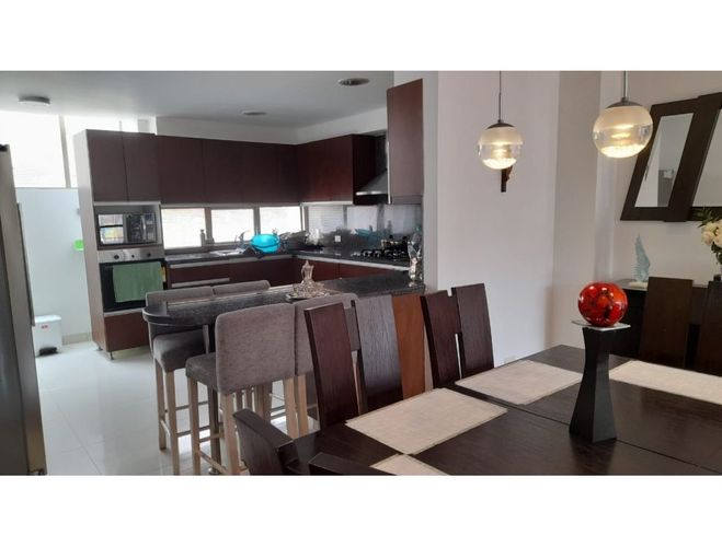 Casa de 4 alcobas en venta en Bosque De Pinos, Bogotá, 290 m² · foto 9 de 23