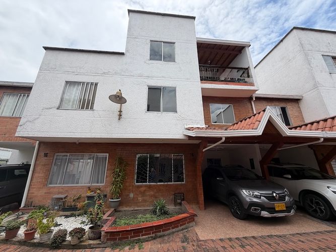Casa de 4 alcobas en venta en Conjunto Villa Del Mediterraneo, Floridablanca, 160 m² · foto 12 de 24
