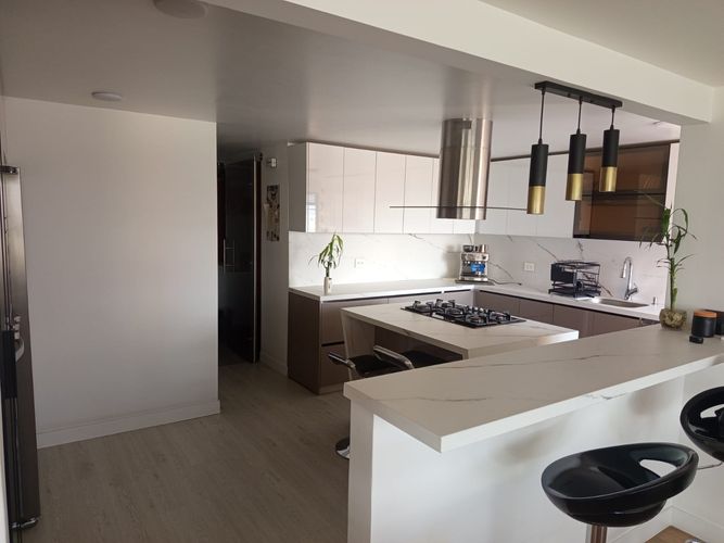 Apartamento de 5 alcobas en venta en Mazuren, Bogotá, 354 m² · foto 16 de 24