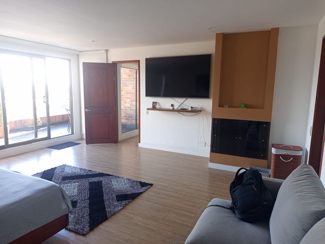 Apartamento de 5 alcobas en venta en Mazuren, Bogotá, 354 m² · foto 18 de 24