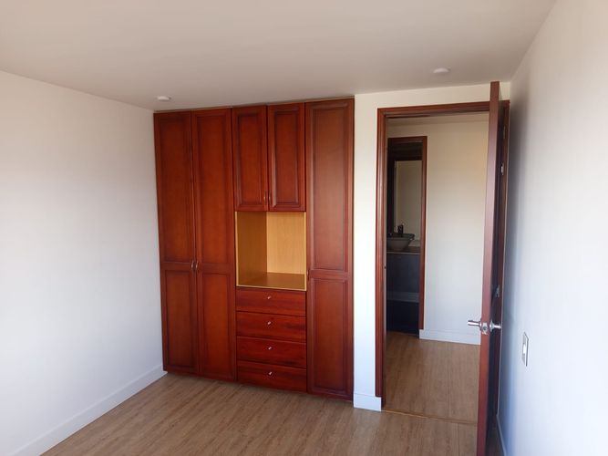 Apartamento de 5 alcobas en venta en Mazuren, Bogotá, 354 m² · foto 19 de 24
