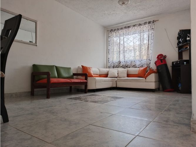 Casa de 5 alcobas en venta en Centro, Soacha, 300 m² · foto 6 de 17