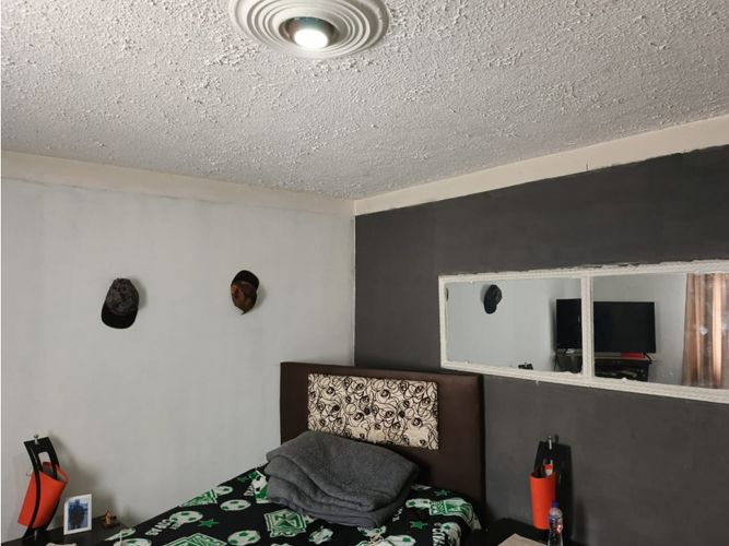 Casa de 5 alcobas en venta en Centro, Soacha, 300 m² · foto 9 de 17