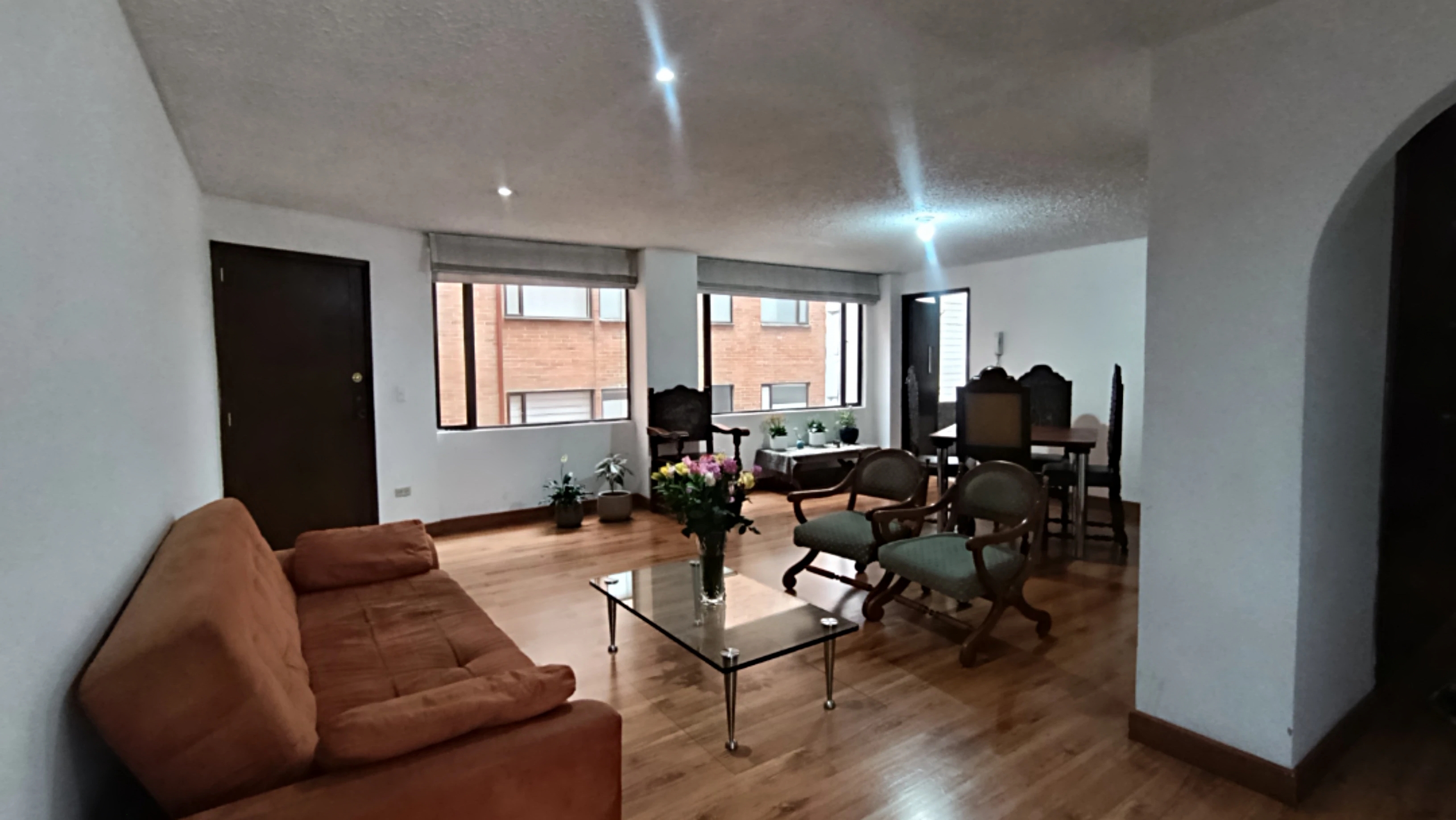 Apartamento en venta en Santa Barbara Central, Bogotá · foto 2 de 15