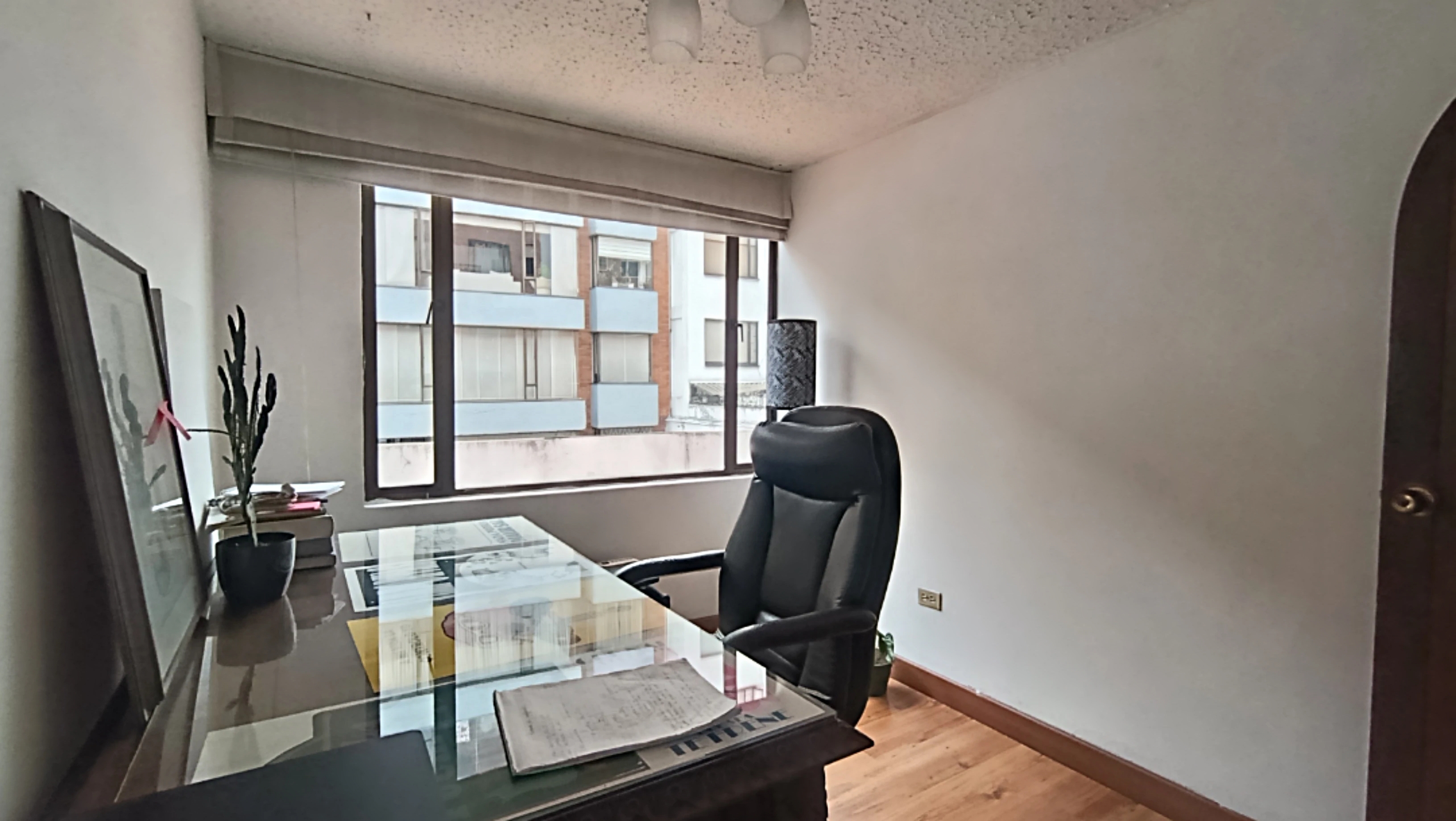 Apartamento en venta en Santa Barbara Central, Bogotá · foto 6 de 15