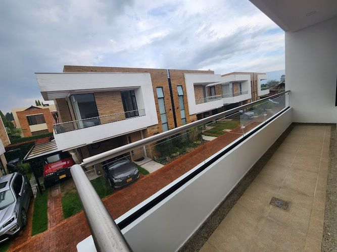 Casa de 3 alcobas en venta en Cr El Bosque, Chía, 158 m² · foto 13 de 24