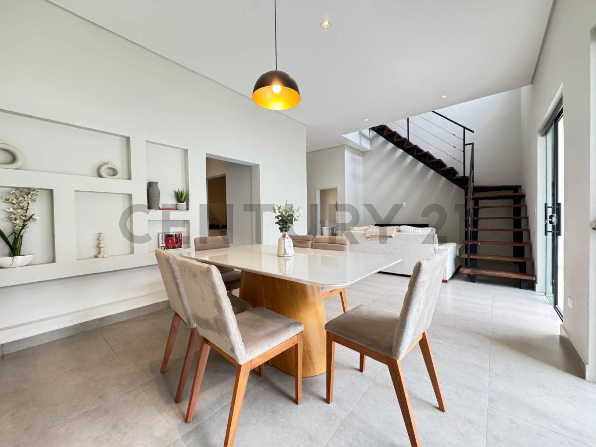 Alquiler Exclusivo: Casa Pareada a Estrenar en Zona Rakiura, Luque. Amplio Terreno de 309m² y 140m² de Construcción. Ubicación Privilegiada en Carlos Antonio Meza casi Mcal. Sucre. Gs. 6.000.000. — foto 2