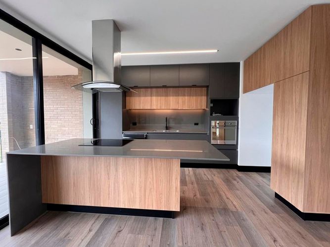 Casa de 3 alcobas en venta en Sajonia, Rionegro, 334 m² · foto 5 de 13