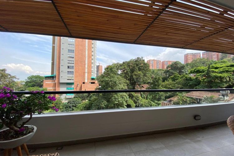 Apartamento en venta en Loma De Las Brujas, Envigado · foto 5 de 18