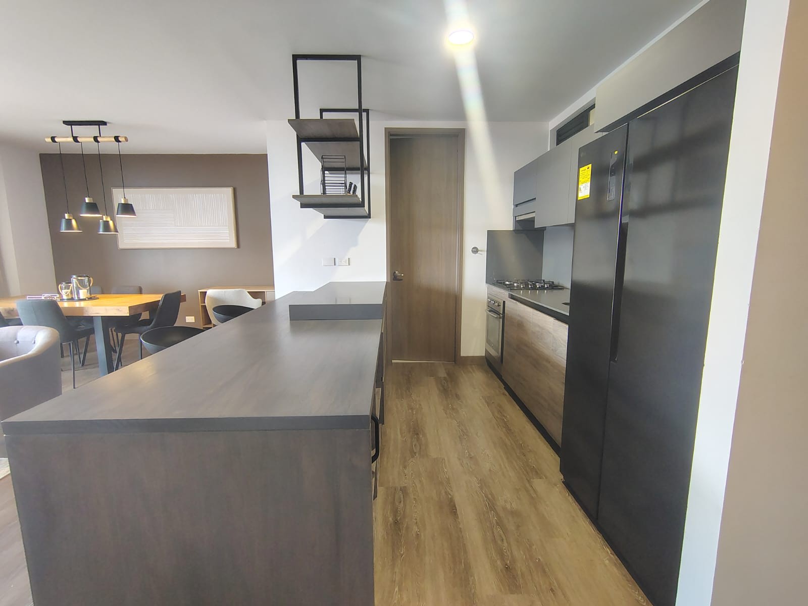 Apartamento en arriendo en El Poblado, Medellín · foto 4 de 13