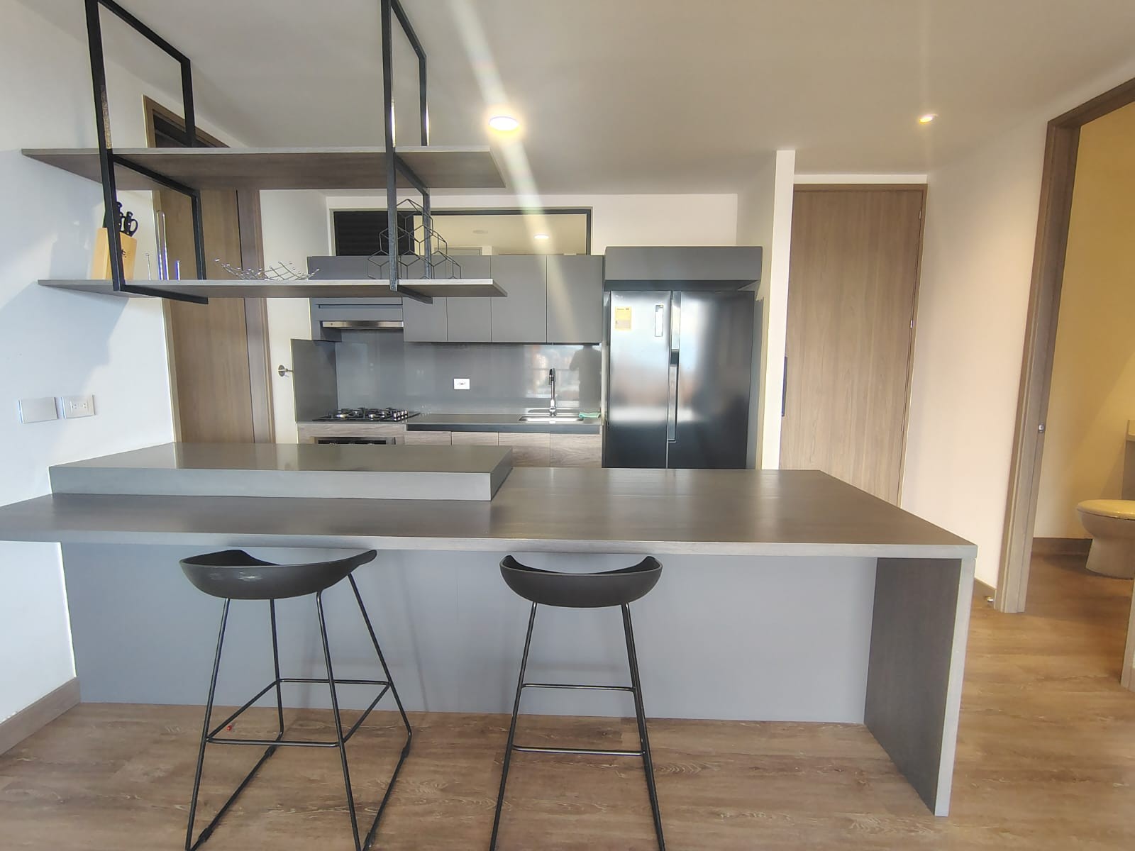 Apartamento en arriendo en El Poblado, Medellín · foto 5 de 13