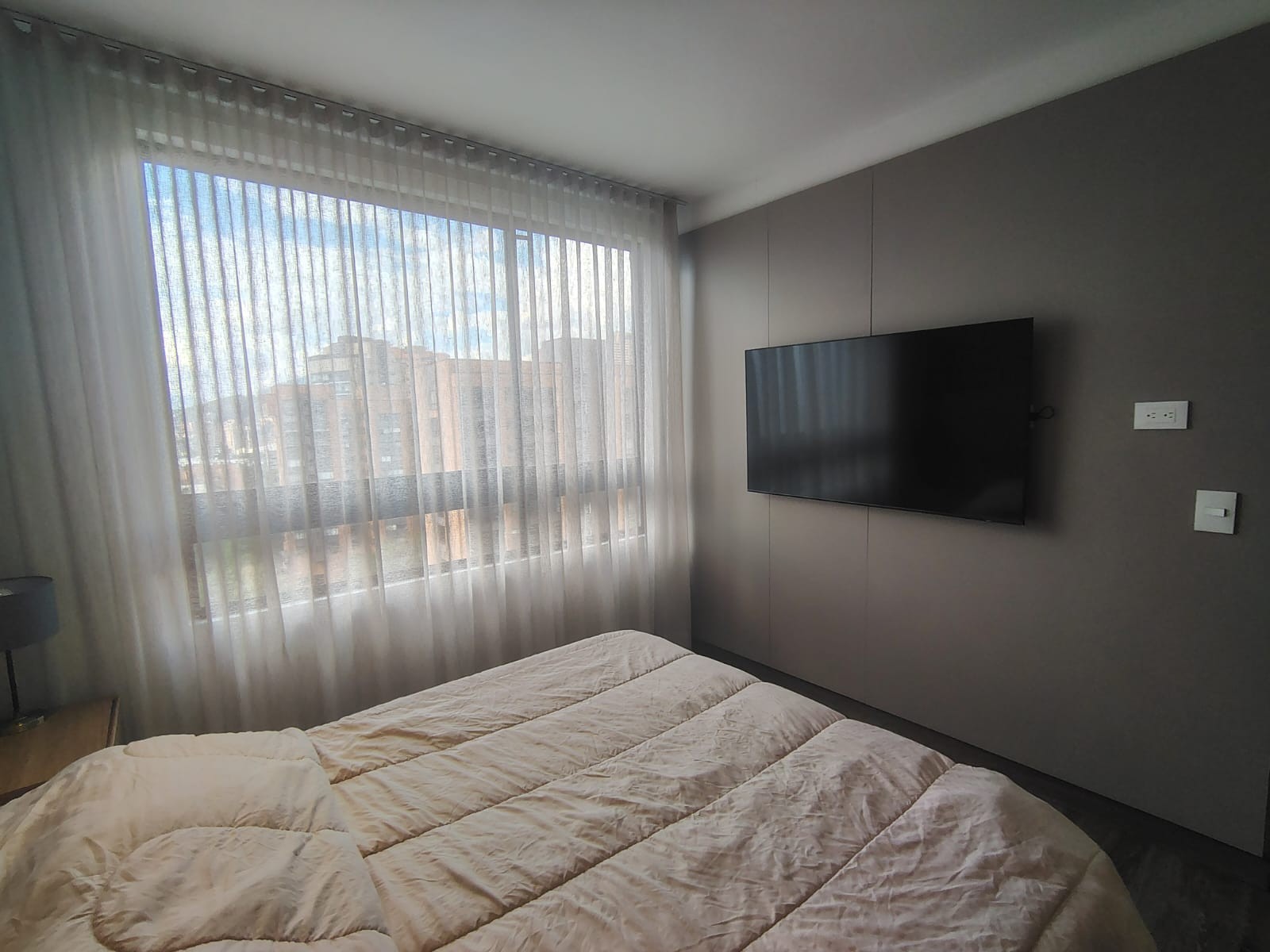 Apartamento en arriendo en El Poblado, Medellín · foto 9 de 13
