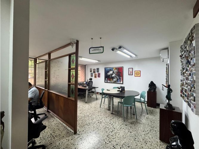 Oficina en venta en Suramericana, Medellín, 219 m² · foto 16 de 24