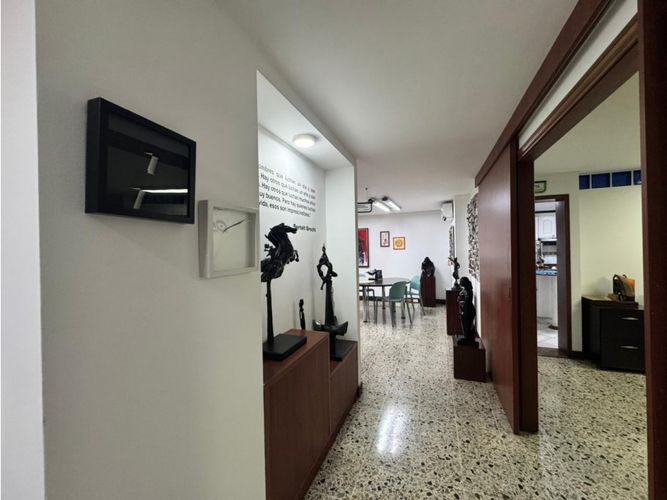 Oficina en venta en Suramericana, Medellín, 219 m² · foto 20 de 24