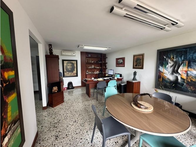 Oficina en arriendo en Suramericana, Medellín, 219 m² · foto 23 de 24