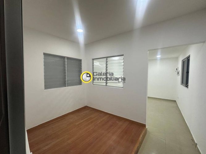 Oficina en arriendo en Cabecera Del Llano, Bucaramanga, 36 m² · foto 3 de 8