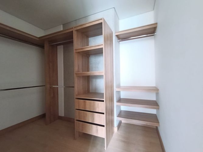 Apartamento de 2 alcobas en arriendo en El Poblado, Medellín, 108 m² · foto 10 de 20