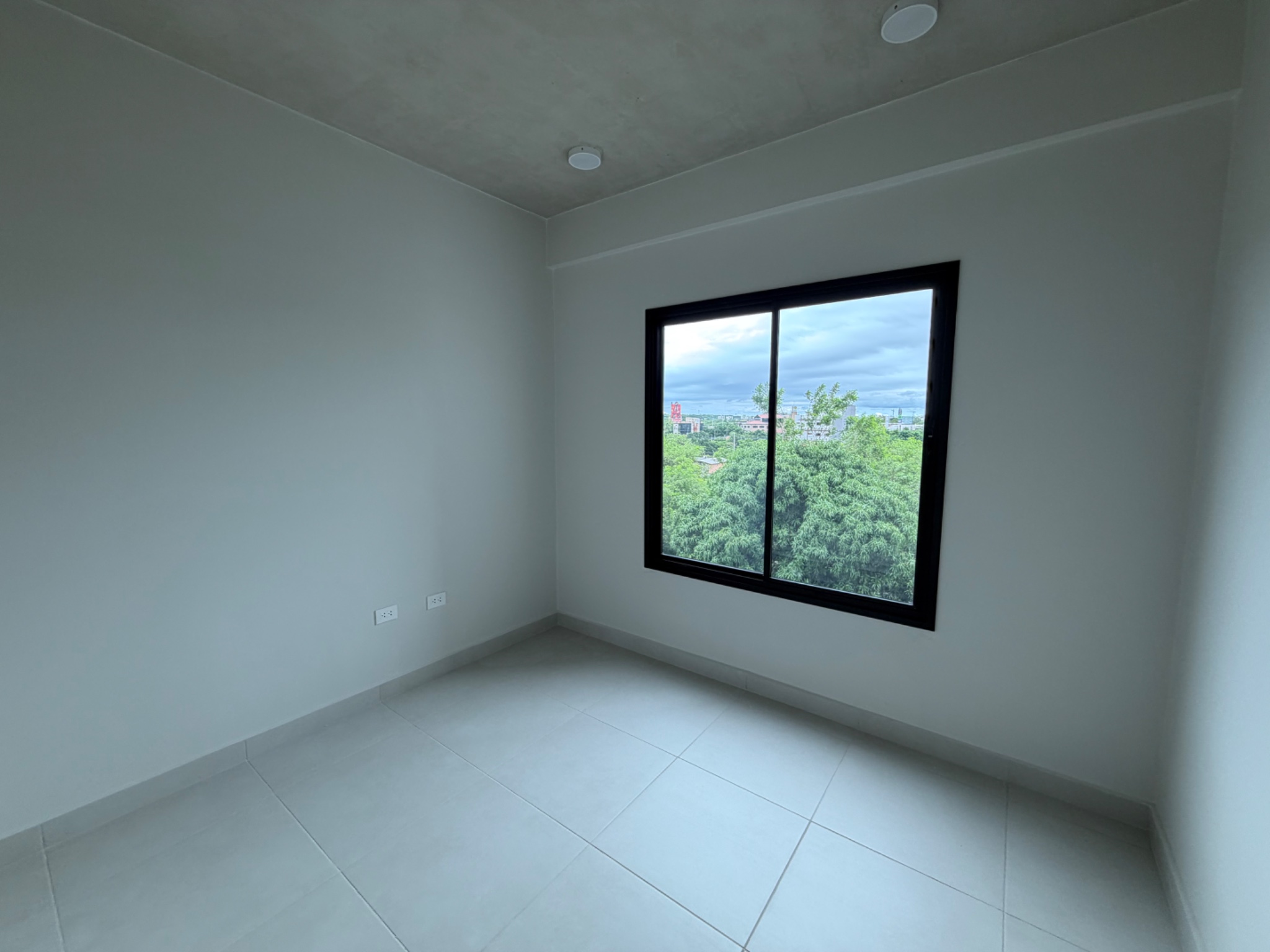 AMPLIOS DEPARTAMENTOS EN ALQUILER — foto 3