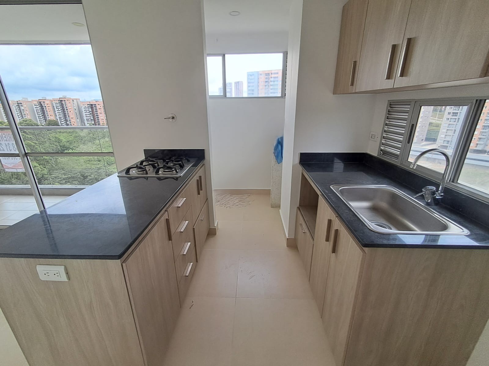 Apartamento en arriendo en Los Colegios, Rionegro · foto 2 de 16