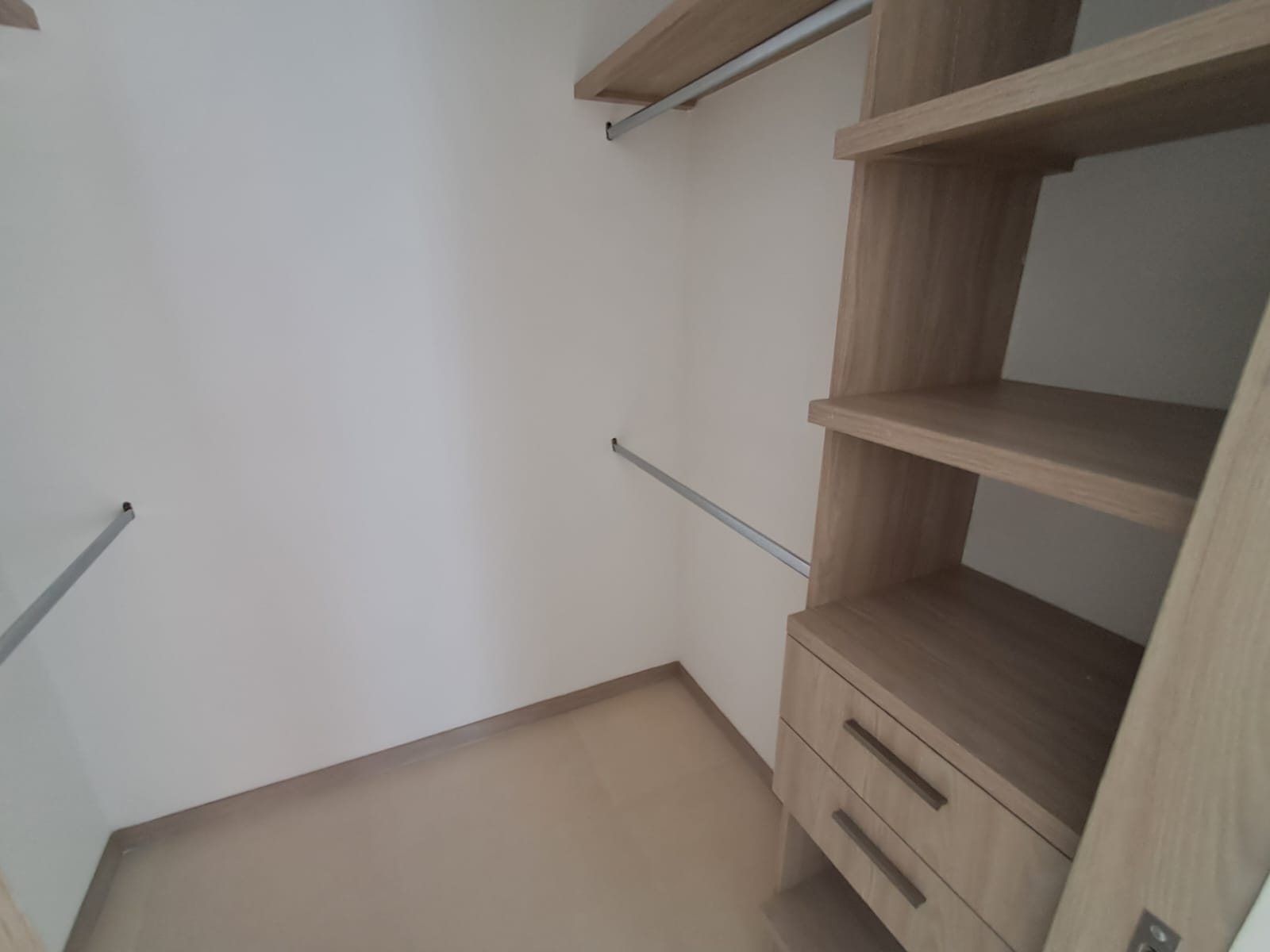 Apartamento en arriendo en Los Colegios, Rionegro · foto 8 de 16