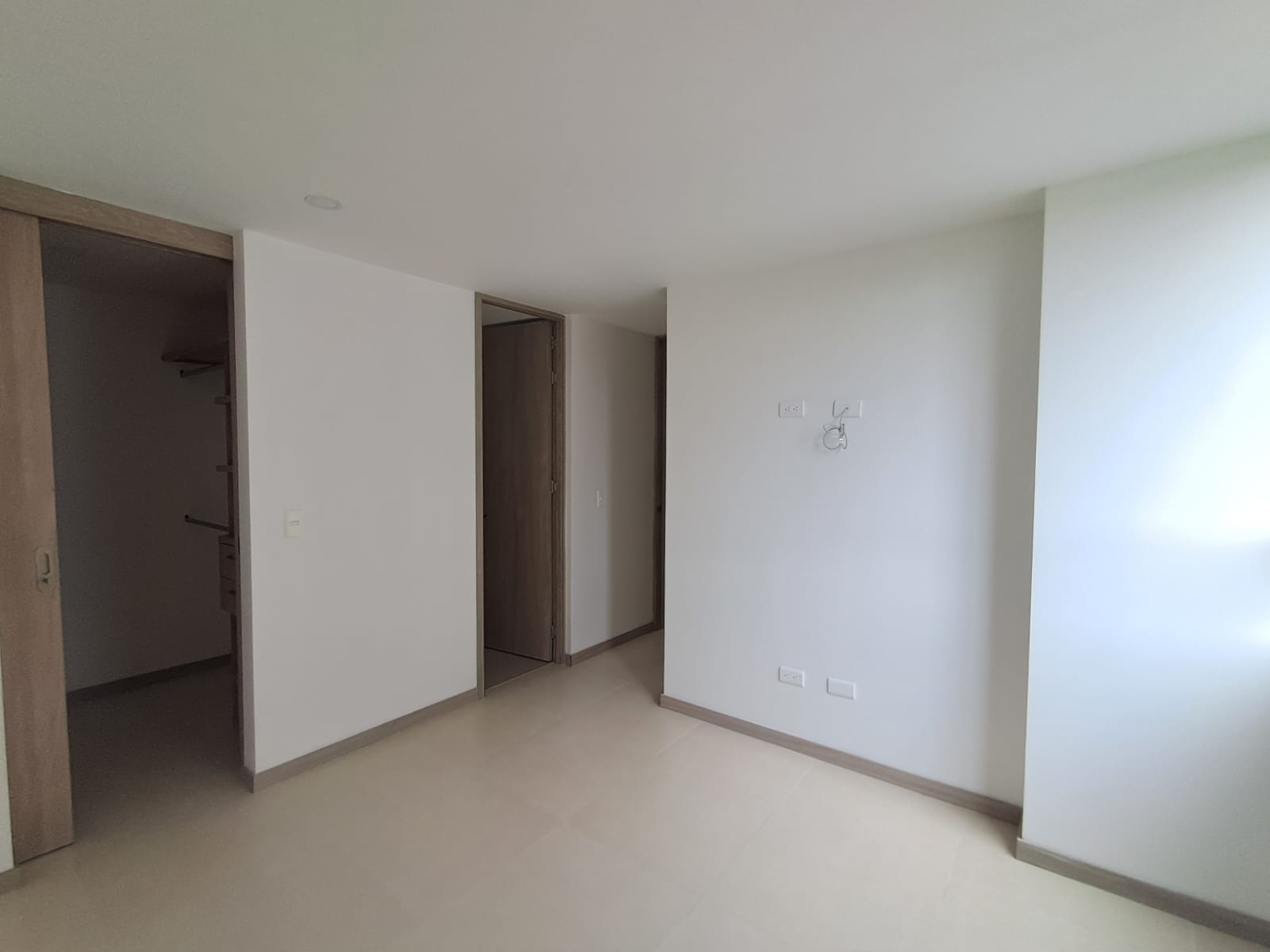 Apartamento en arriendo en Los Colegios, Rionegro · foto 9 de 16