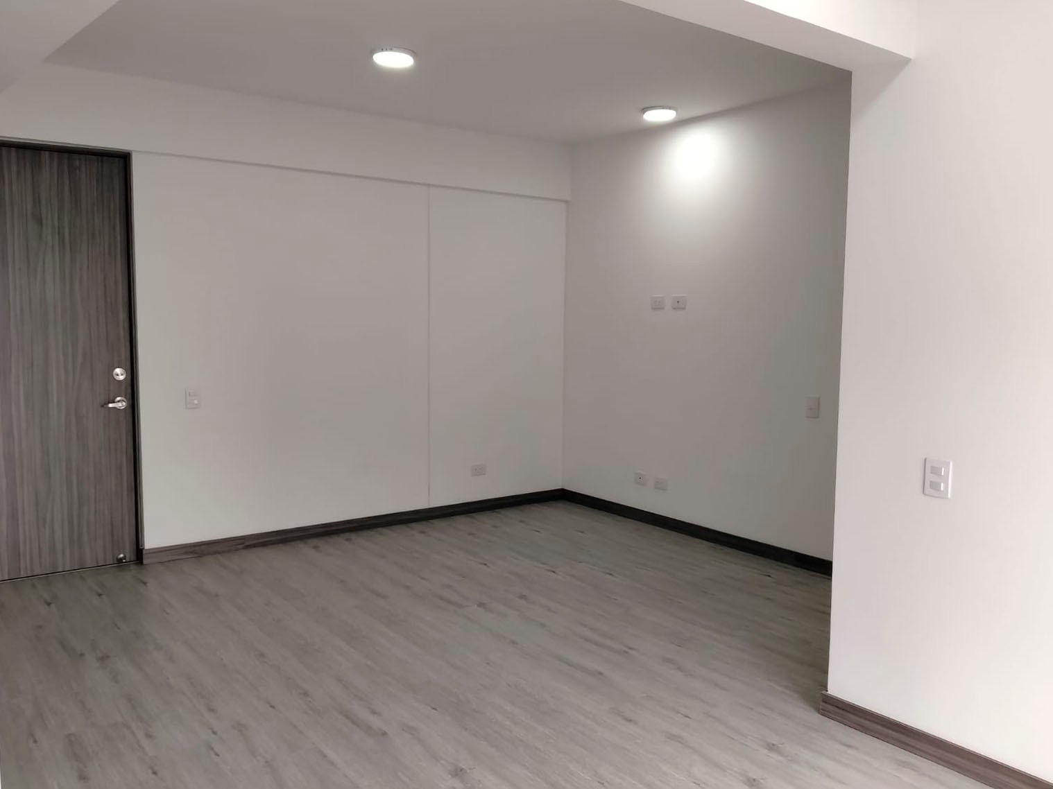 Apartamento en arriendo en El Poblado, Medellín · foto 8 de 19