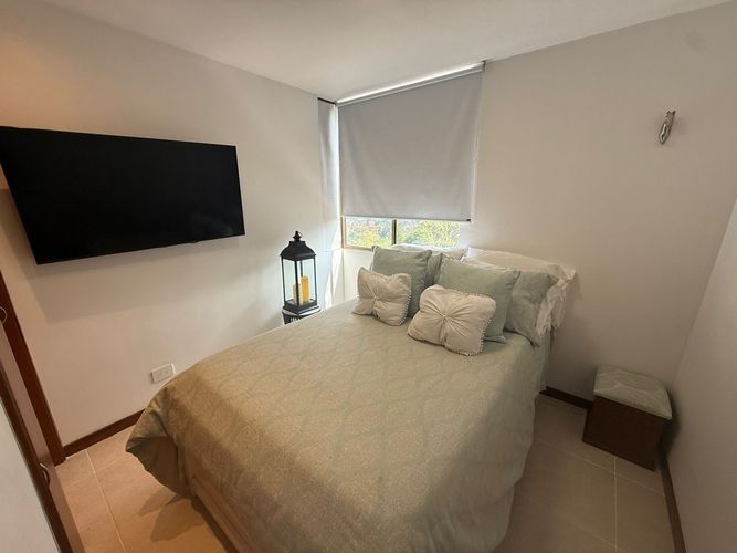 Apartamento de 2 alcobas en arriendo en Altos Del Poblado, Medellín, 85 m² · foto 21 de 24