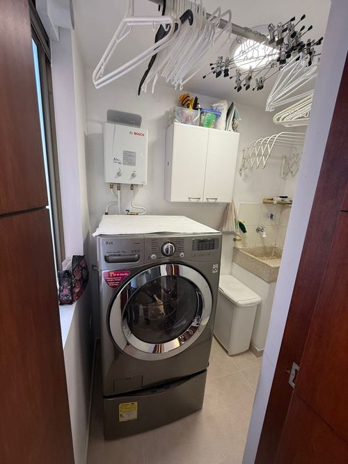 Apartamento de 2 alcobas en arriendo en Altos Del Poblado, Medellín, 85 m² · foto 12 de 24