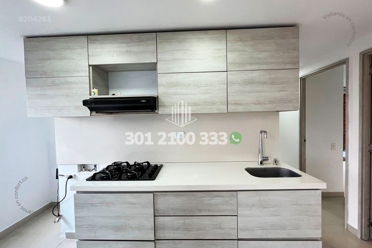 Apartamento de 3 alcobas en arriendo en Castropol, Medellín, 80 m² · foto 7 de 24