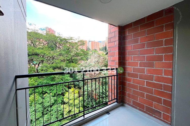 Apartamento de 3 alcobas en arriendo en Castropol, Medellín, 80 m² · foto 18 de 24