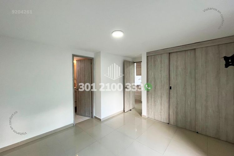 Apartamento de 3 alcobas en arriendo en Castropol, Medellín, 80 m² · foto 14 de 24