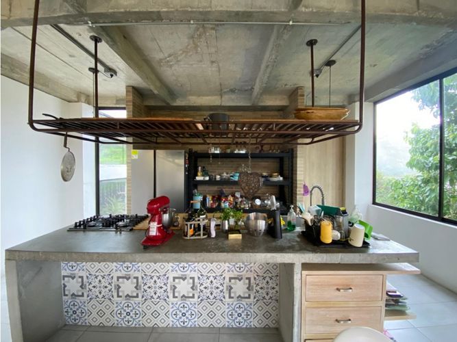 Casa de 7 alcobas en venta en La Tablaza, La Estrella, 400 m² · foto 12 de 24