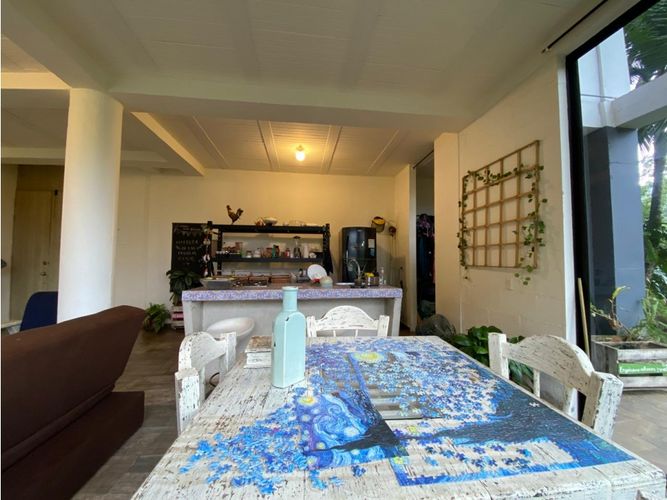 Casa de 7 alcobas en venta en La Tablaza, La Estrella, 400 m² · foto 13 de 24