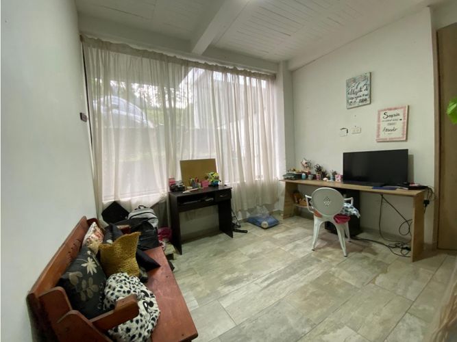 Casa de 7 alcobas en venta en La Tablaza, La Estrella, 400 m² · foto 23 de 24