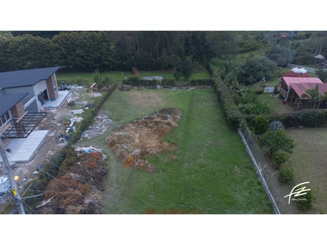 Lote en venta en Guarne, 960 m² · foto 6 de 13