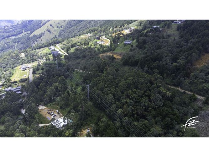 Lote en venta en Las Palmas, Envigado, 7997 m² · foto 3 de 10