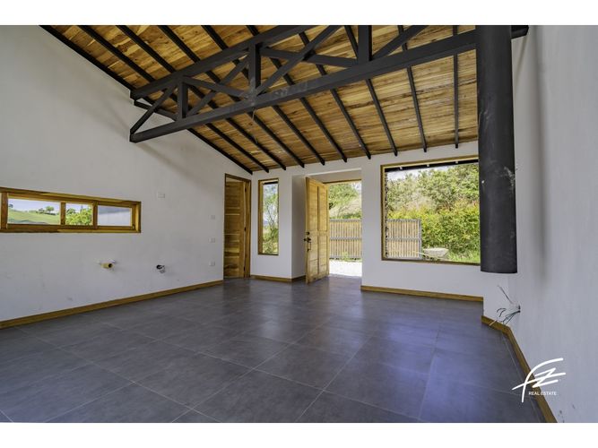 Casa de 2 alcobas en venta en Alto Grande, El Carmen de Viboral, 160 m² · foto 6 de 13