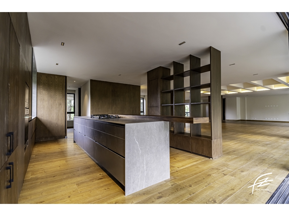 Apartamento en venta en El Poblado, Medellín 5