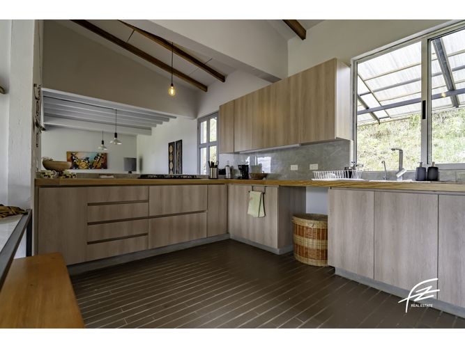 Casa de 2 alcobas en venta en El Porvenir, Rionegro, 300 m² · foto 14 de 21
