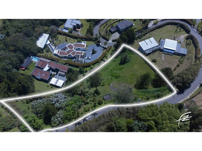 Lote en venta en Mesa, Envigado, 5543 m² · foto 12 de 12