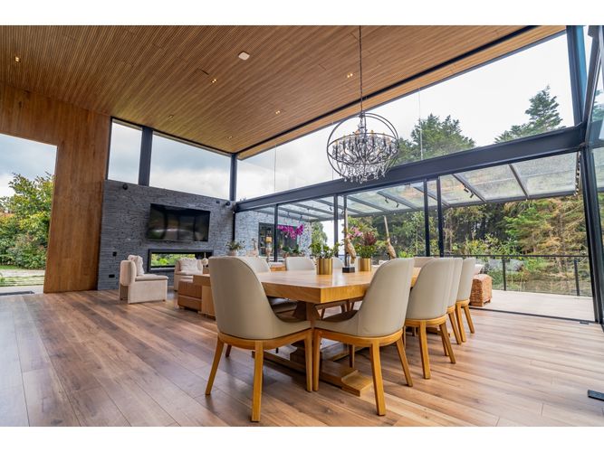 Casa de 5 alcobas en venta en Las Palmas, Envigado, 540 m² · foto 2 de 20