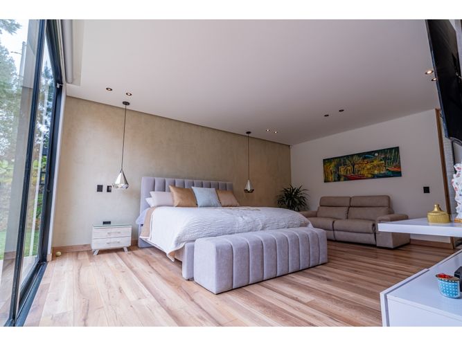 Casa de 5 alcobas en venta en Las Palmas, Envigado, 540 m² · foto 13 de 20