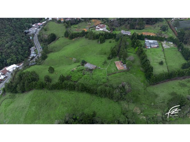 Lote en venta en Las Palmas, Envigado, 38737 m² · foto 3 de 6