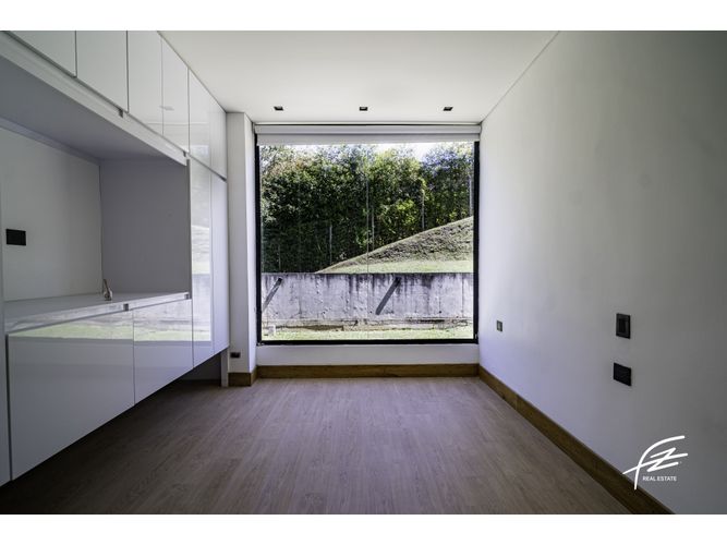 Casa de 5 alcobas en venta en La Ceja, 800 m² · foto 9 de 19