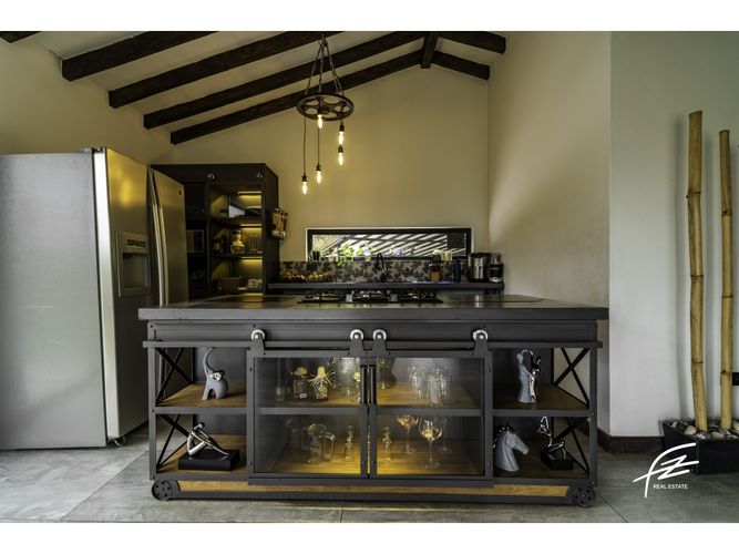 Casa de 3 alcobas en venta en El Carmen De Viboral, El Carmen de Viboral, 350 m² · foto 11 de 24