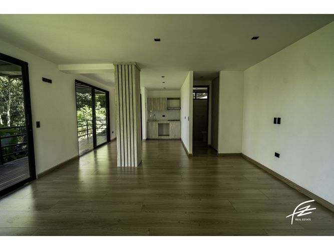 Casa de 5 alcobas en venta en La Ceja, 800 m² · foto 13 de 19